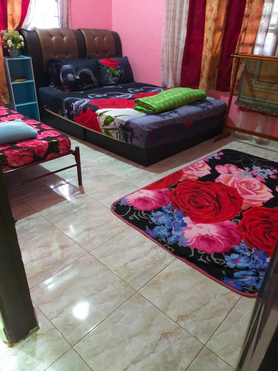 Rumah Tumpangan Di Kuala Terengganu, Terengganu Homestay D Екстериор снимка